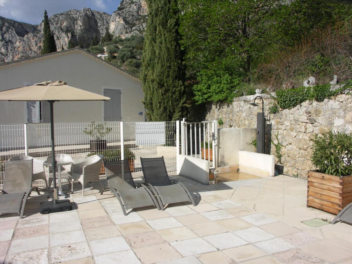 Hotel La Bonne Auberge Moustiers-Sainte-Marie Εξωτερικό φωτογραφία