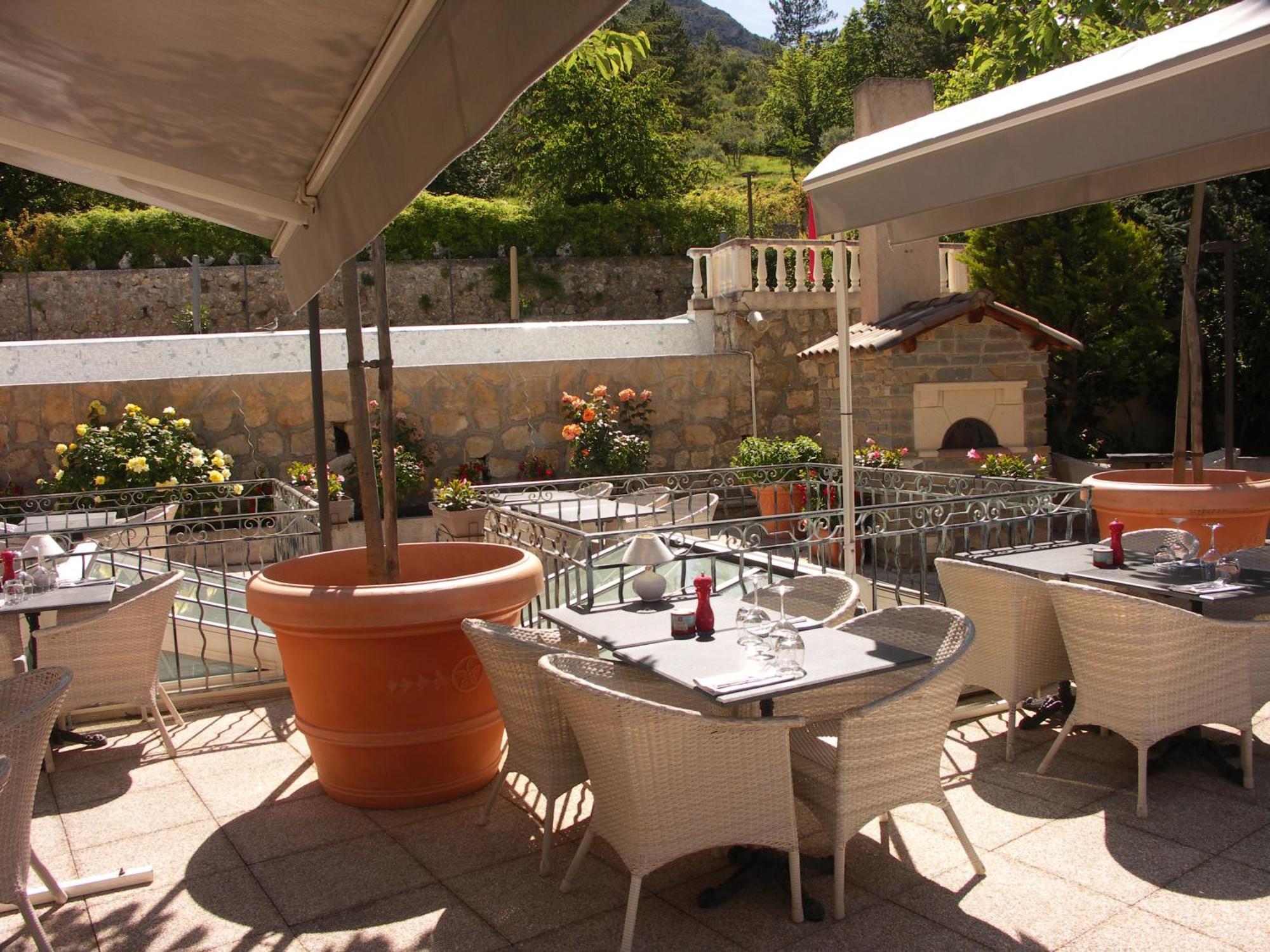 Hotel La Bonne Auberge Moustiers-Sainte-Marie Εξωτερικό φωτογραφία